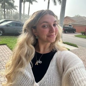 Meet your Posher, Allyson